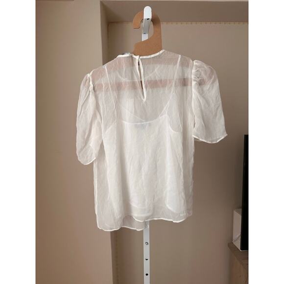 NEW NWT Generation Love Revolve Abella Georgette Blouse White XS - Picture 3 of 4